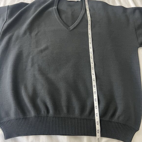 St.‎ Croix Knits Men’s 100% Wool V Neck Sweater Sz M Vintage - Picture 11 of 11
